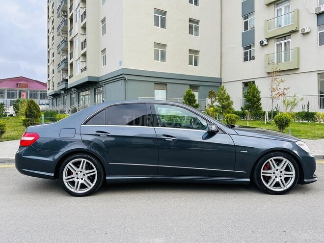 Mercedes E 200 2010, 261,544 km - 1.8 l - Bakı