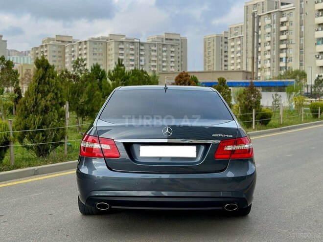 Mercedes E 200 2010, 261,544 km - 1.8 l - Bakı