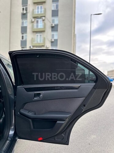 Mercedes E 200 2010, 261,544 km - 1.8 l - Bakı