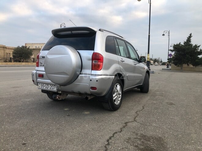 Toyota RAV4 2003, 218,300 km - 2.0 l - Bakı
