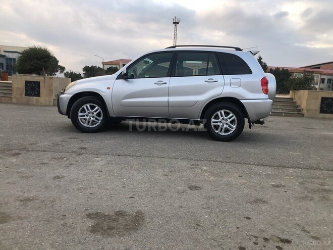 Toyota RAV4 2003, 218,300 km - 2.0 l - Bakı