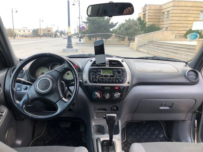 Toyota RAV4 2003, 218,300 km - 2.0 l - Bakı