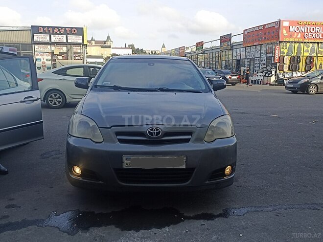 Toyota Corolla 2005, 271,000 km - 1.4 l - Bakı