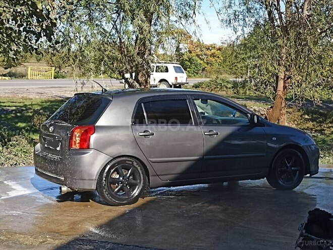 Toyota Corolla 2005, 271,000 km - 1.4 l - Bakı