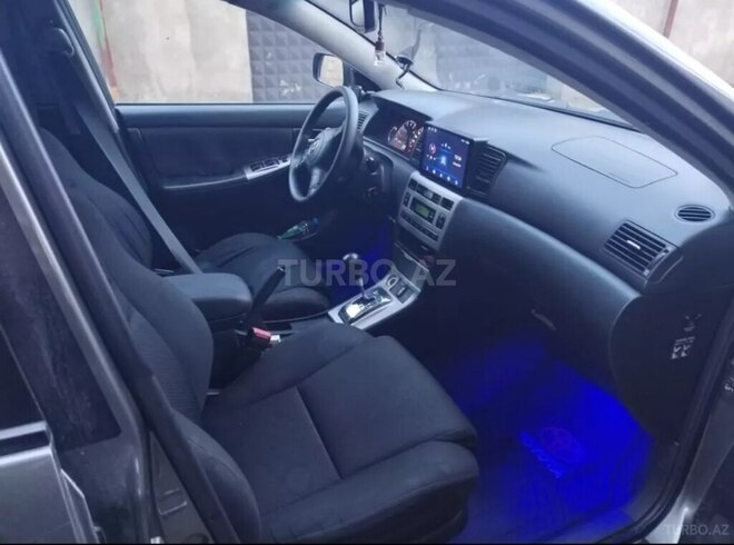 Toyota Corolla 2005, 271,000 km - 1.4 l - Bakı