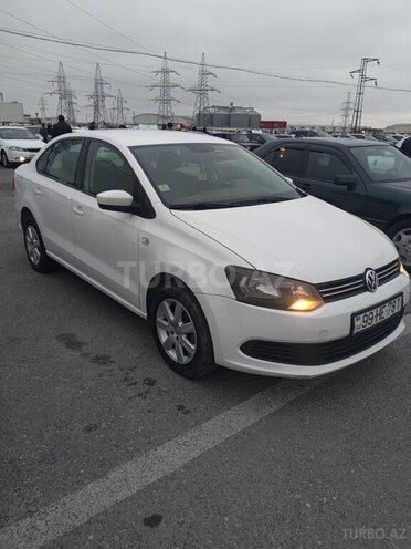 Volkswagen Polo 2012, 277,000 km - 1.6 l - Xırdalan