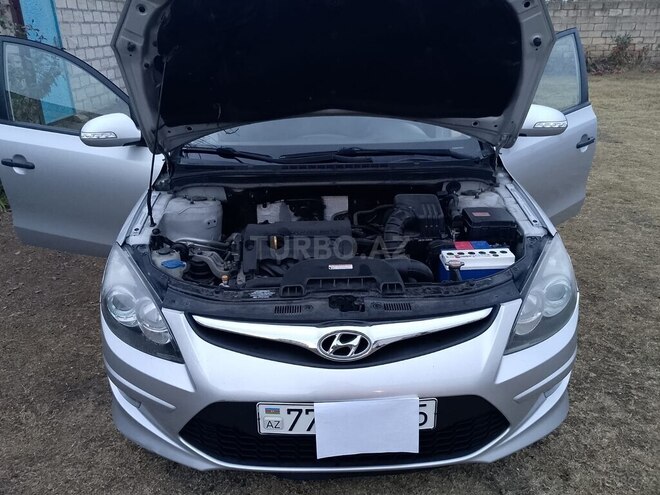 Hyundai i30 2012, 260,000 km - 1.6 l - Zərdab