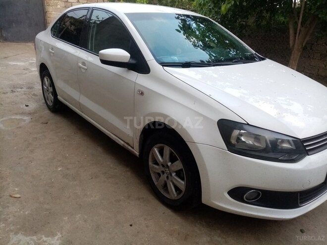 Volkswagen Polo 2013, 139,223 km - 1.6 l - Bakı