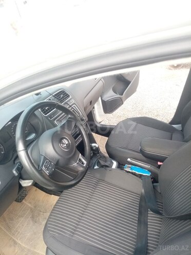 Volkswagen Polo 2013, 139,223 km - 1.6 l - Bakı