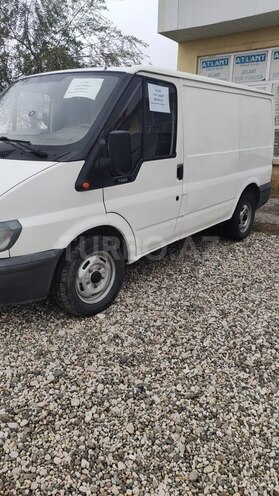Ford Transit 2001, 32,000 km - 2.0 л - Qusar