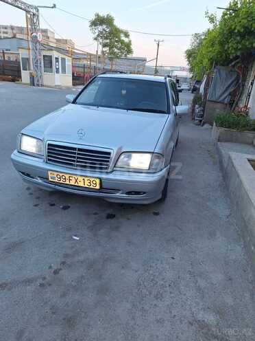 Mercedes C 220 1998, 258,465 km - 2.2 l - Bakı