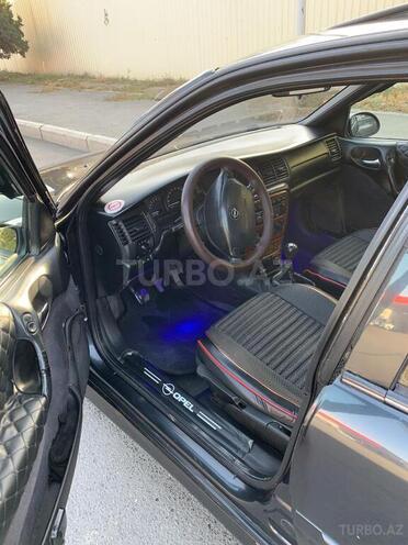 Opel Vectra 1996, 375,700 km - 1.6 l - Gəncə