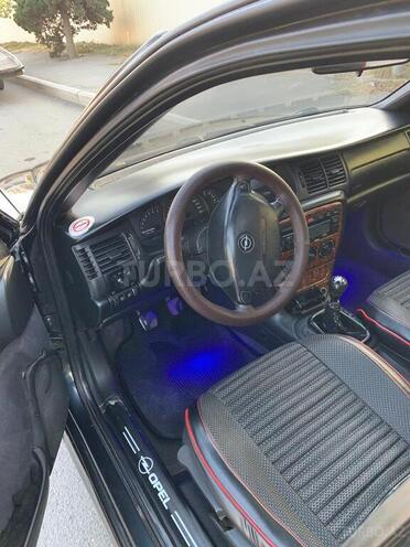 Opel Vectra 1996, 375,700 km - 1.6 l - Gəncə