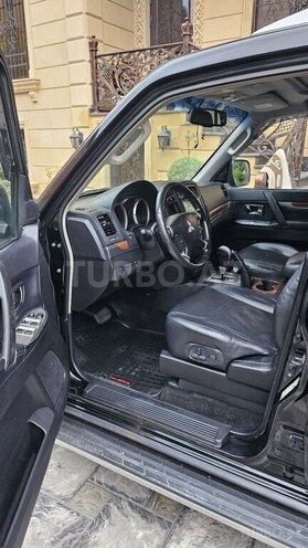 Mitsubishi Pajero 2008, 188,000 km - 3.0 л - Bakı