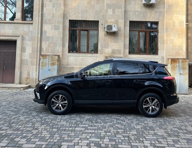 Toyota RAV4 2018, 69,988 km - 2.0 l - Bakı