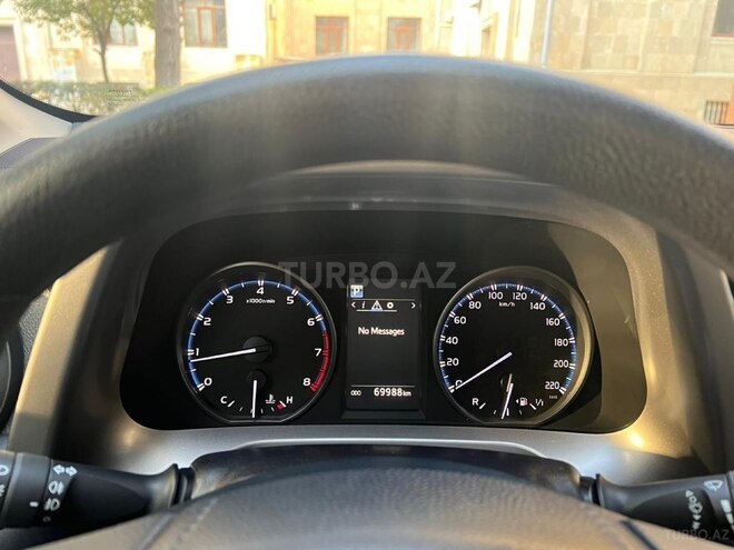 Toyota RAV4 2018, 69,988 km - 2.0 l - Bakı