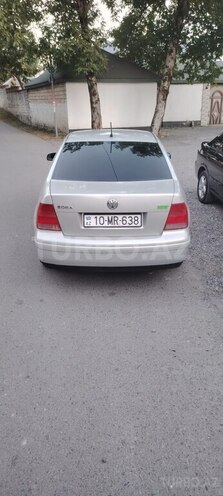 Volkswagen Bora 2000, 148,002 km - 2.0 л - Qəbələ