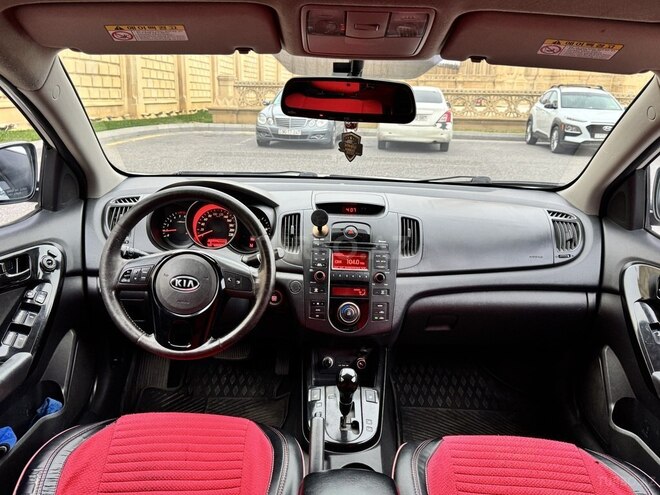 Kia Cerato 2009, 325,000 km - 1.6 л - Bakı