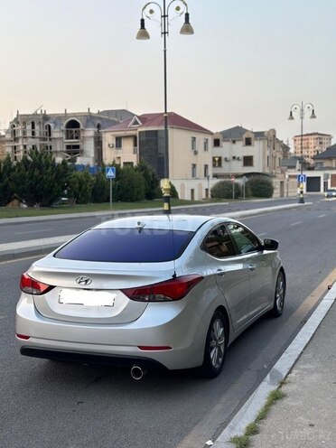 Hyundai Elantra 2015, 81,000 km - 1.8 l - Bakı
