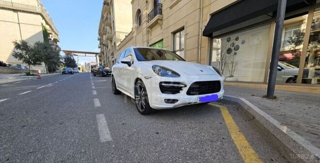 Porsche Cayenne GTS 2012, 192,000 km - 4.8 l - Bakı