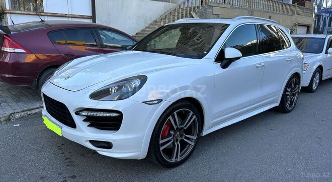 Porsche Cayenne GTS 2012, 192,000 km - 4.8 l - Bakı