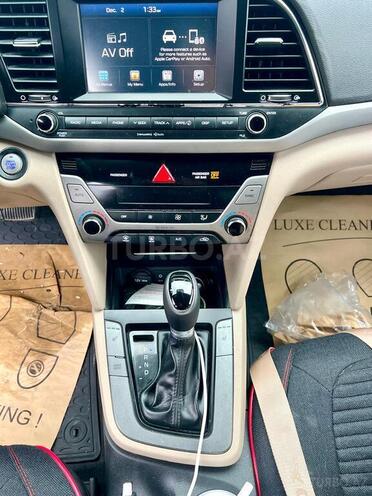 Hyundai Elantra 2016, 160,000 km - 2.0 l - Bakı