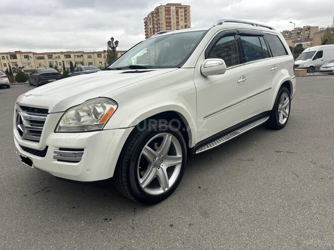 Mercedes GL 550 2011, 179,000 km - 5.5 l - Bakı