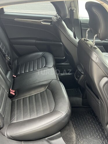 Ford Fusion (North America) 2013, 138,000 km - 1.6 l - Bakı