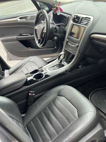 Ford Fusion (North America) 2013, 138,000 km - 1.6 l - Bakı
