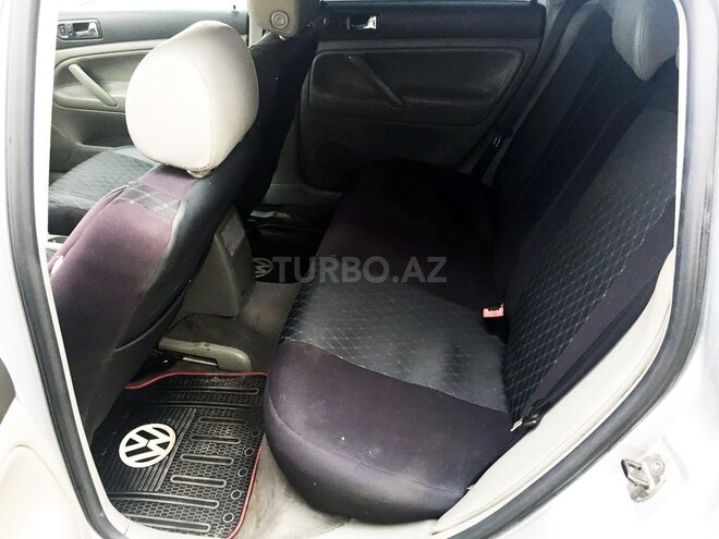 Volkswagen Passat 2004, 230,589 km - 1.8 l - Xırdalan