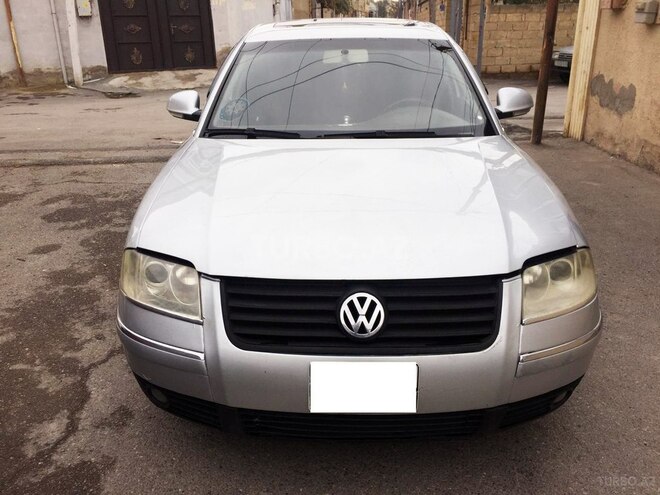 Volkswagen Passat 2004, 230,589 km - 1.8 l - Xırdalan