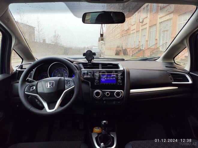 Honda Fit 2015, 128,748 km - 1.5 l - Bakı