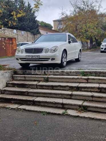Mercedes E 240 2005, 298,000 km - 2.4 l - Bakı
