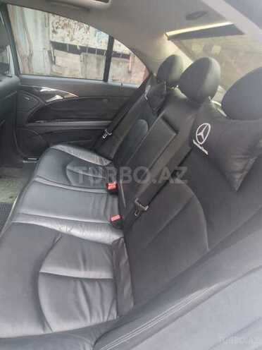 Mercedes E 240 2005, 298,000 km - 2.4 l - Bakı