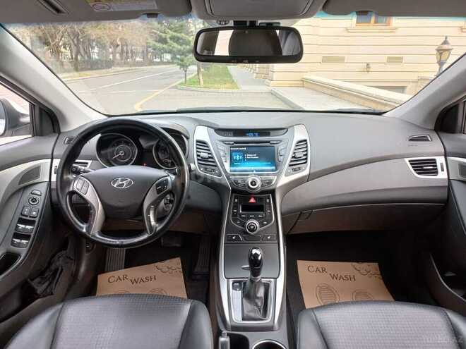 Hyundai Avante 2013, 215,000 km - 1.6 l - Bakı
