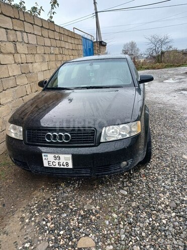 Audi A4 2004, 437,784 km - 1.8 l - Xaçmaz