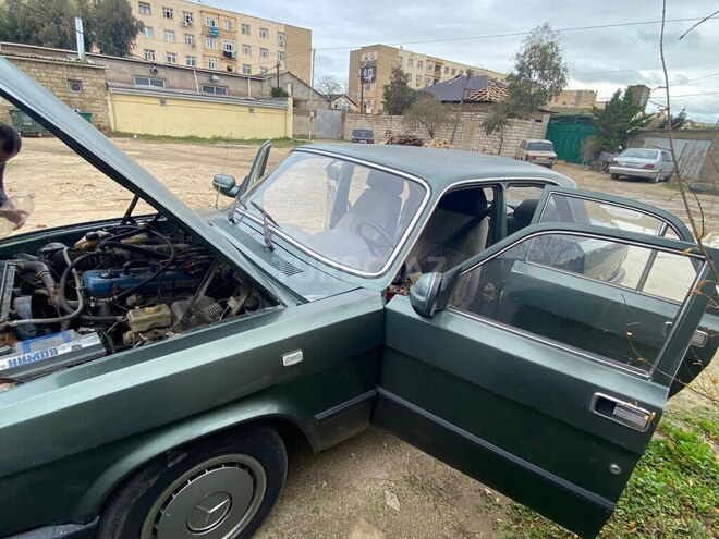 GAZ 3110 2002, 123,456 km - 2.4 l - Bakı
