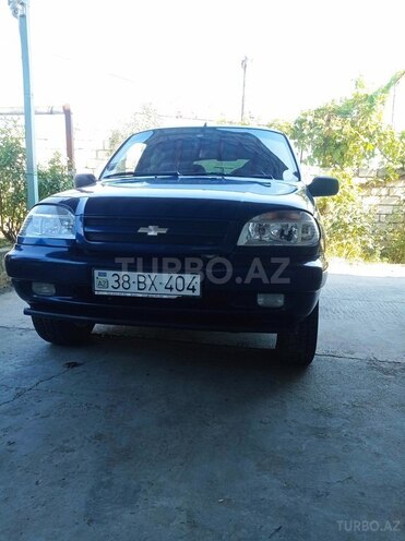 Chevrolet Niva 2007, 201,000 km - 1.7 l - Xudat