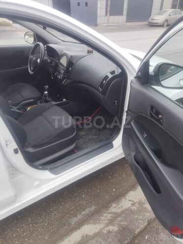Hyundai i30 2010, 230,000 km - 1.4 l - Bakı