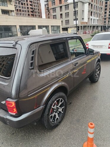 LADA (VAZ) Niva 2017, 123,000 km - 1.7 l - Sumqayıt