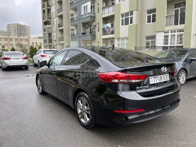 Hyundai Elantra 2018, 134,500 km - 2.0 l - Bakı