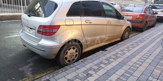 Mercedes B 170 2008, 164,000 km - 1.7 l - Bakı
