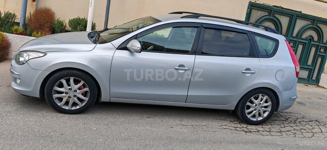 Hyundai i30 2009, 374,000 km - 1.6 л - Bakı
