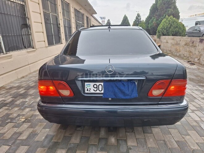 Mercedes E 230 1997, 411,000 km - 2.3 л - Bakı