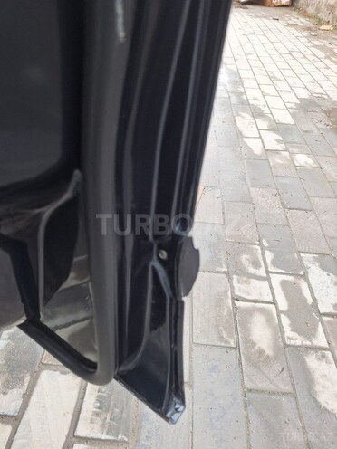 Mercedes E 230 1997, 411,000 km - 2.3 л - Bakı