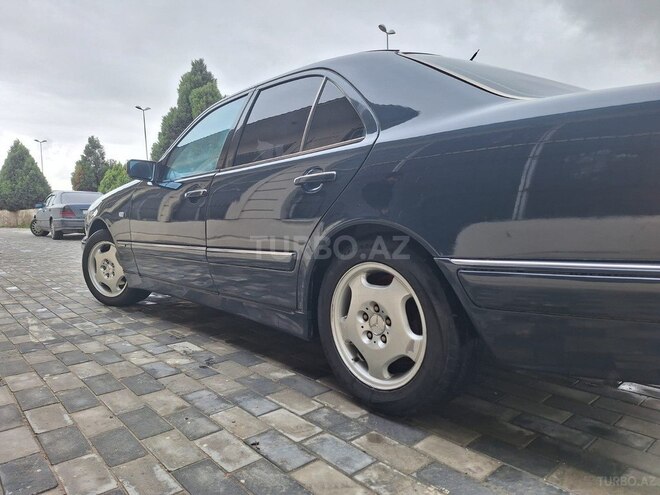 Mercedes E 230 1997, 411,000 km - 2.3 л - Bakı