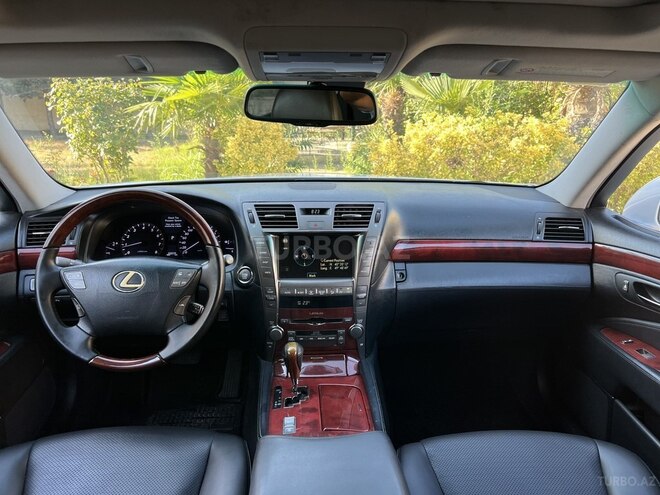 Lexus LS 460 2008, 235,500 km - 4.6 l - Bakı