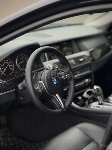 BMW 528 2015, 190,000 km - 2.0 l - Gəncə