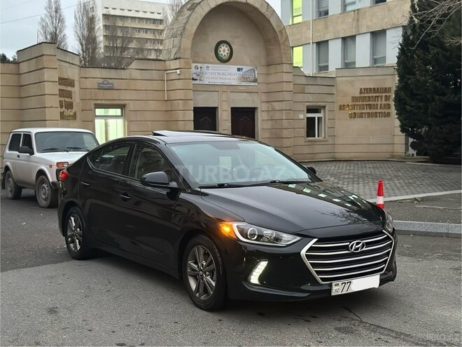 Hyundai Elantra 2018, 157,716 km - 2.0 l - Bakı
