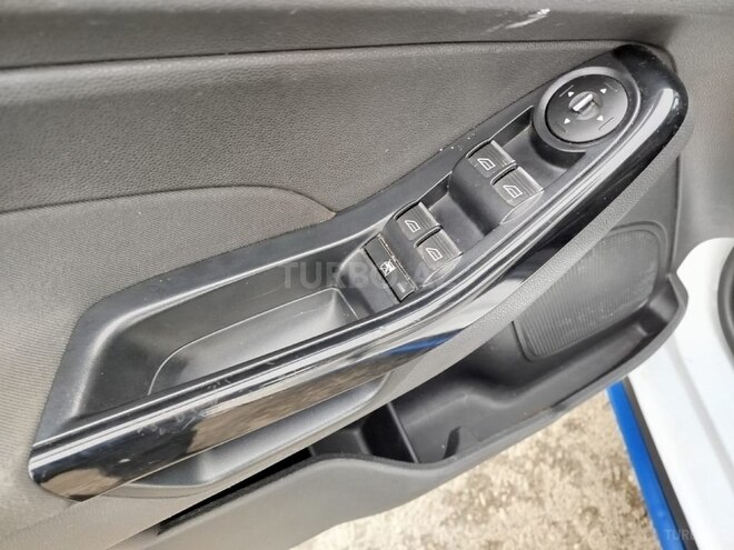 Ford Fiesta 2014, 152,000 km - 1.6 л - Bakı